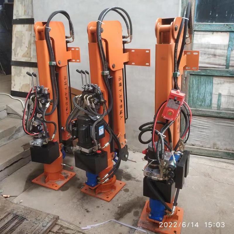 汾西县重汽蓝牌随车吊 3.2吨 国六动力强 液压驱动 农用自卸起重机